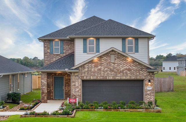 Laurel Landing: Founders Collection by Beazer Homes in Alvin - photo