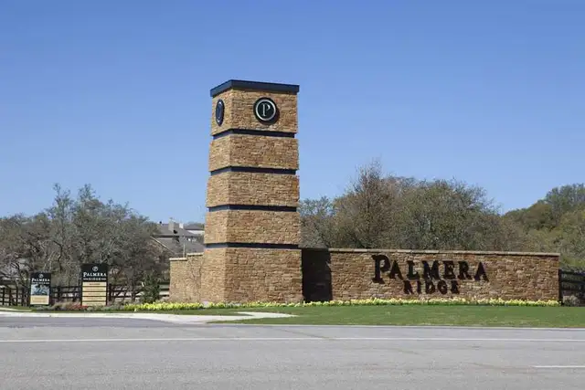 Palmera Ridge: 70ft. lots by Highland Homes in Leander - photo