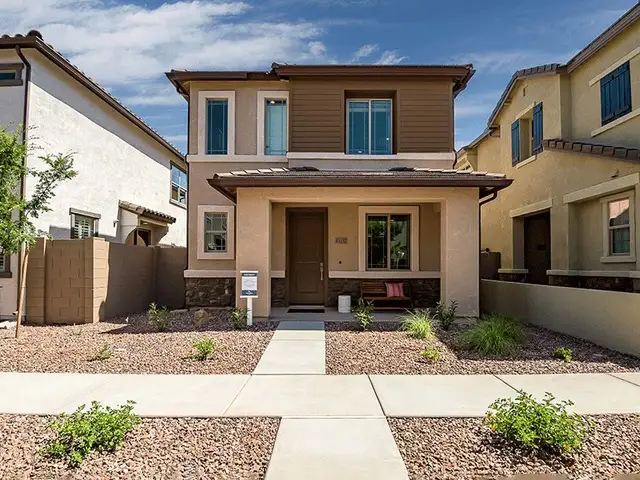 Ironwood Villages at North Creek by Woodside Homes in Queen Creek - photo