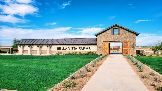 Bella Vista Farms by Ashton Woods in San Tan Valley - photo