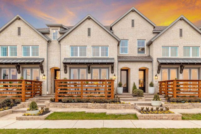 Bel Air Village: Townhomes by Highland Homes in Sherman - photo