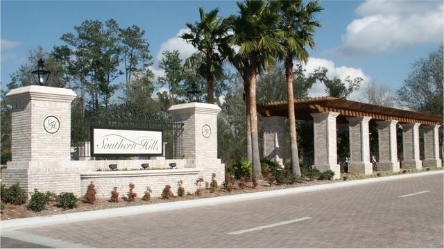 Southern Hills: Southern Hills Manors by Lennar in Brooksville - photo