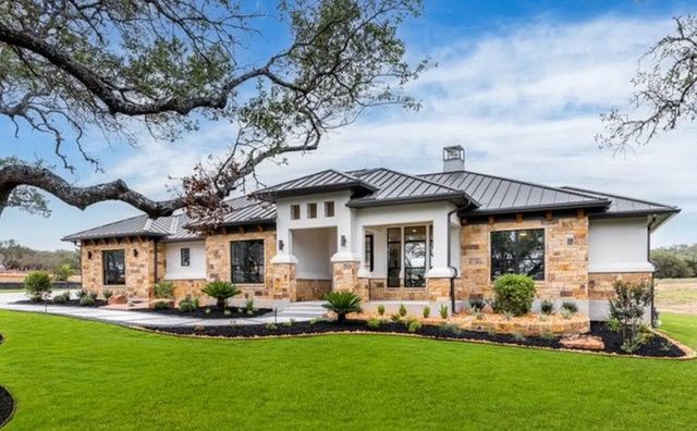 Vintage Oaks by Journey Homes in Canyon Lake - photo