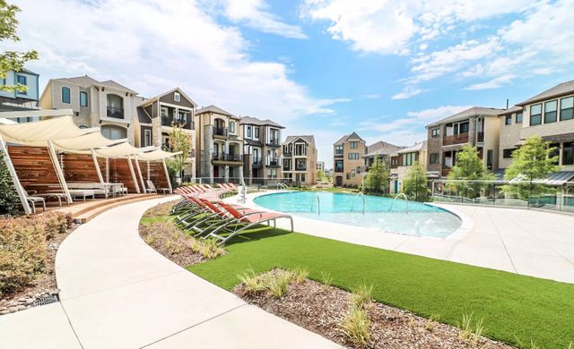 Merion at Midtown Park by Centre Living Homes in Dallas - photo