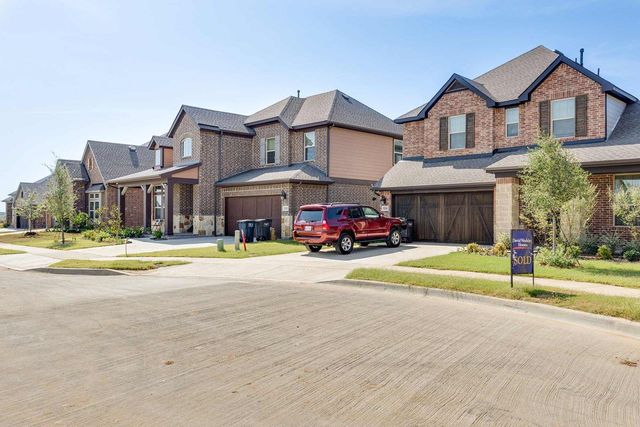 Lakes of River Trails by David Weekley Homes in Fort Worth - photo