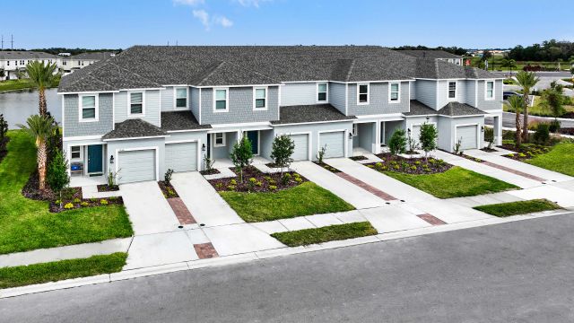 The Townhomes at River Landing by Taylor Morrison in Wesley Chapel - photo