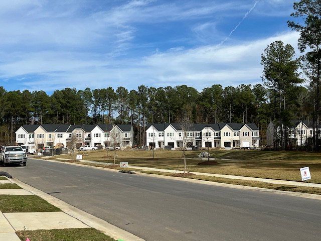 Willow Bend Townhomes by Lennar in North Charleston - photo