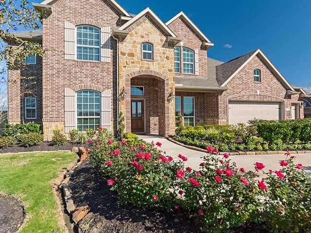 Elm Estates by Anglia Homes in Angleton - photo