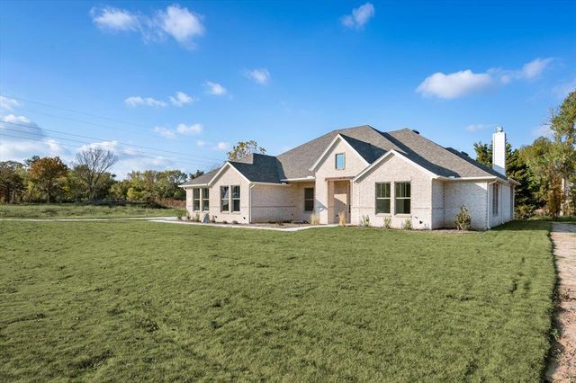 The Reserve At Quail Point by Maverick Homes in Springtown - photo