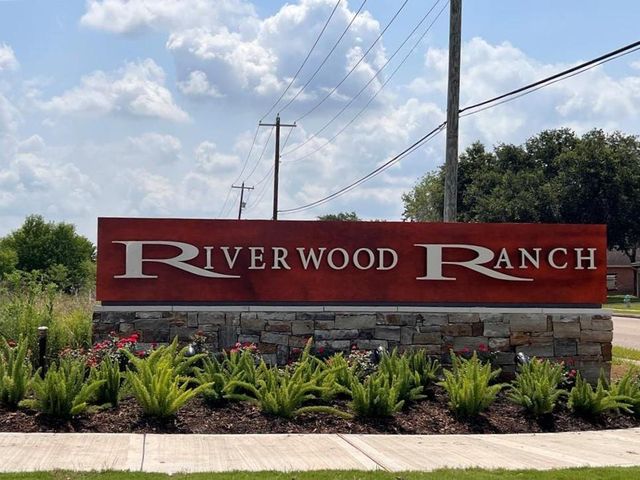 Riverwood Ranch by Anglia Homes in Angleton - photo