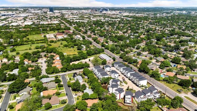 Kramer Heights Condominiums by LT Development Partners in Austin - photo